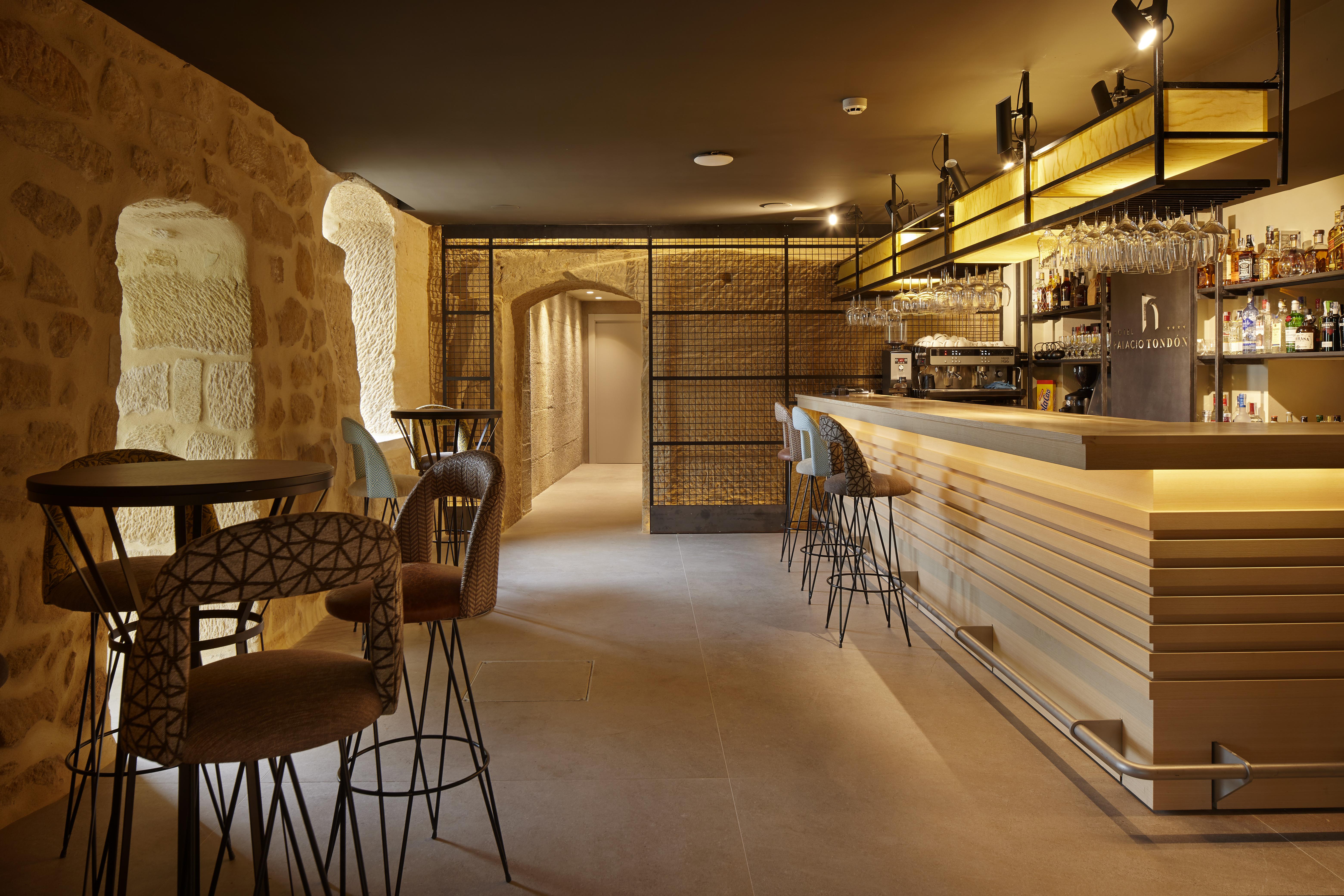 Palacio Tondon, La Rioja Brinas, Autograph Collection ภายนอก รูปภาพ