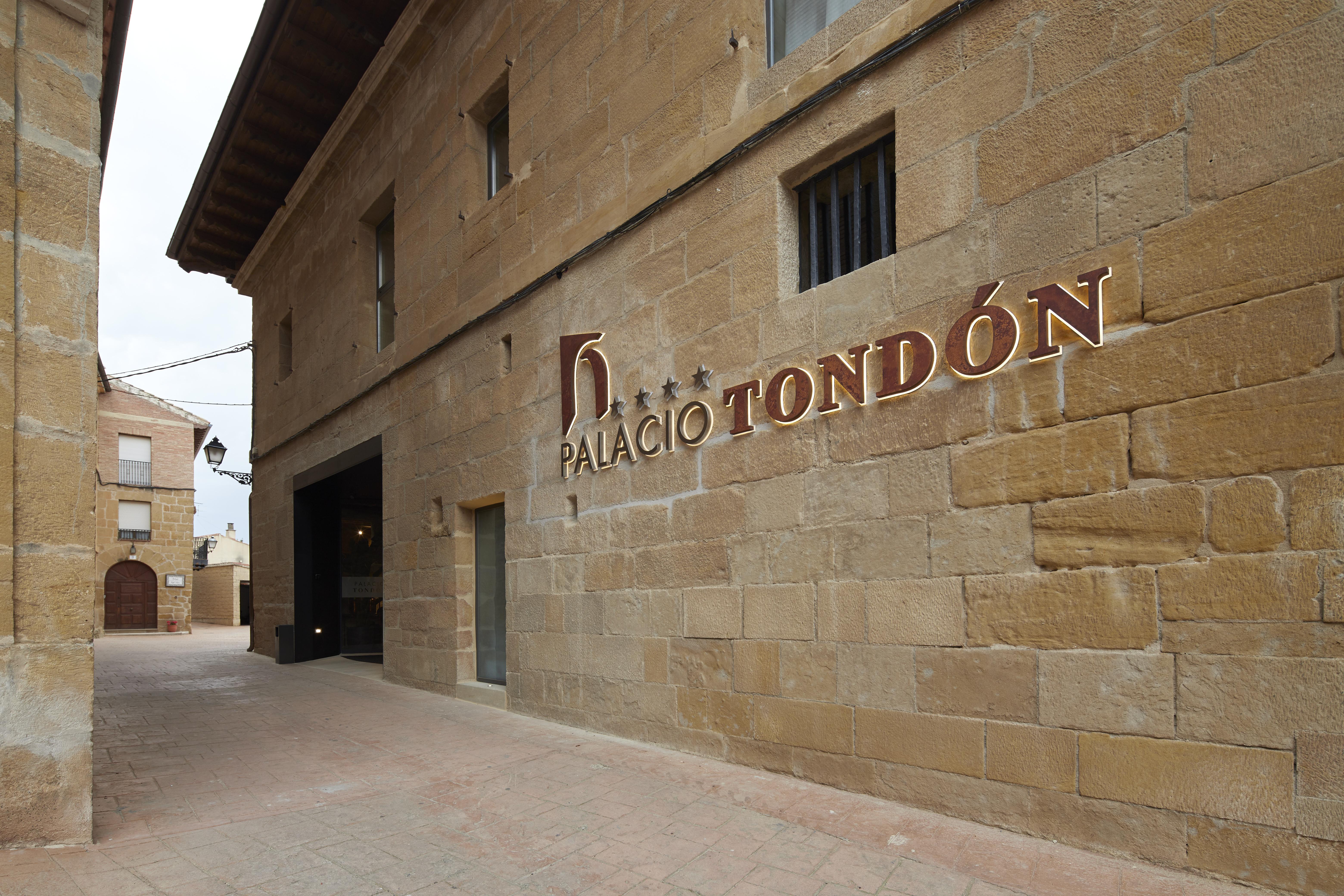 Palacio Tondon, La Rioja Brinas, Autograph Collection ภายนอก รูปภาพ